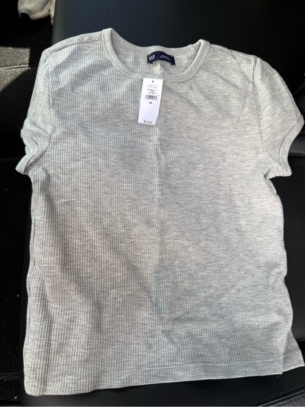 GAP Women’s Light Gray Waffle Knit Short Sleeve Shirt